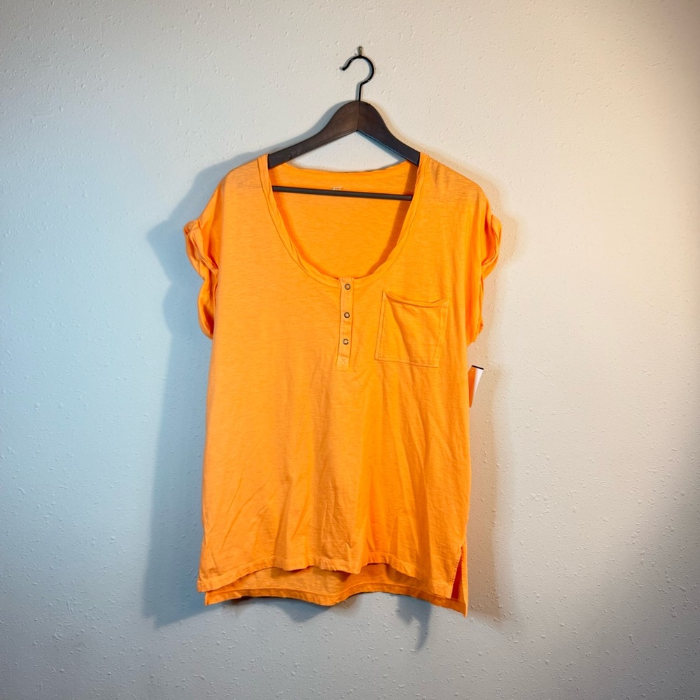 Aerie Women’s Cotton Oversized One pocket Peach Top Size Small NWT